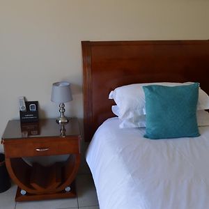 Luxury Single Room